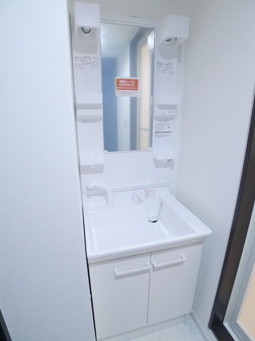 物件内観写真10　(洗面)