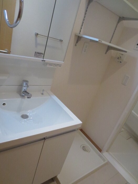 物件内観写真16　(洗面)