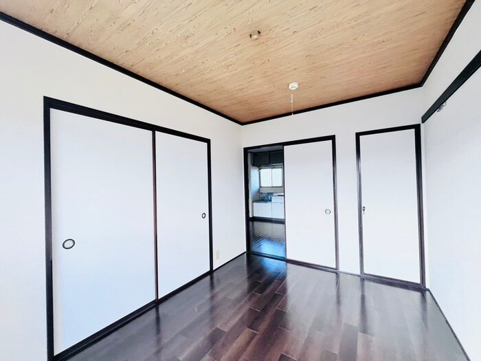 物件内観写真9　(居室)