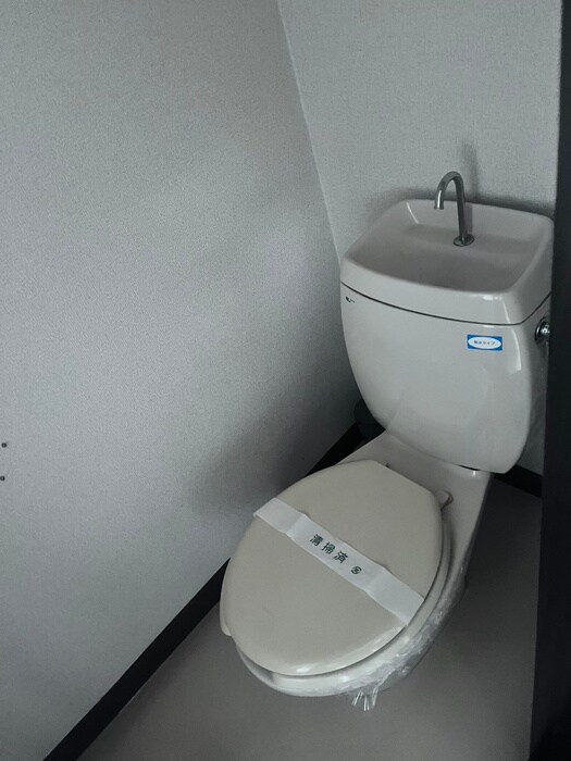 物件内観写真17　(トイレ)