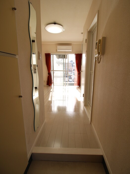 物件内観写真22　(廊下)