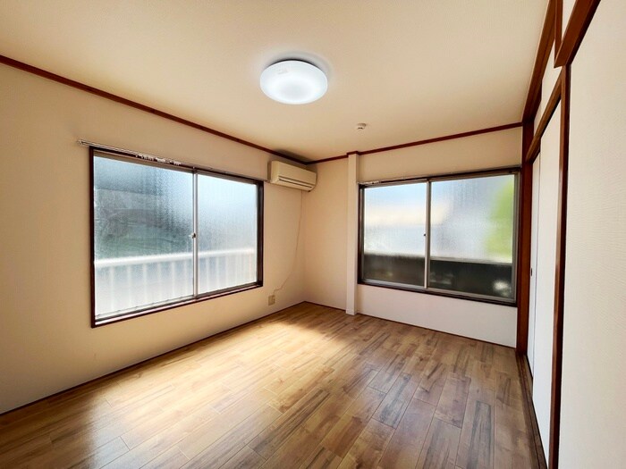 物件内観写真7　(居室)