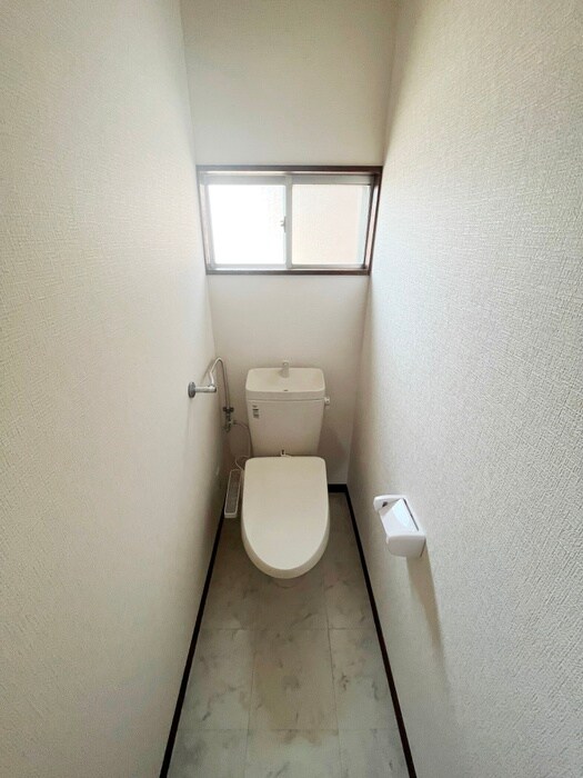 物件内観写真12　(トイレ)