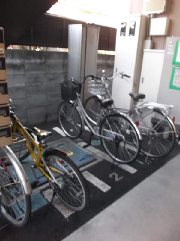 駐輪場