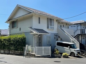 ファミ－ル飯島外観写真