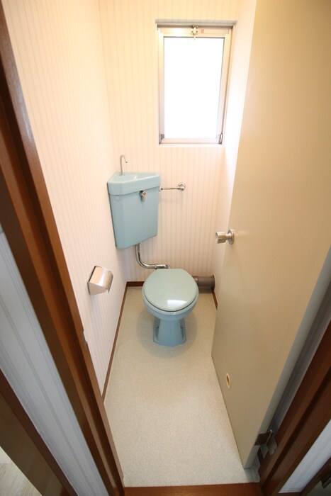 物件内観写真14　(トイレ)