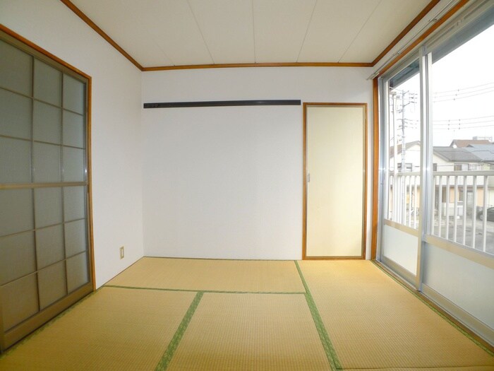 物件内観写真13　(居室)