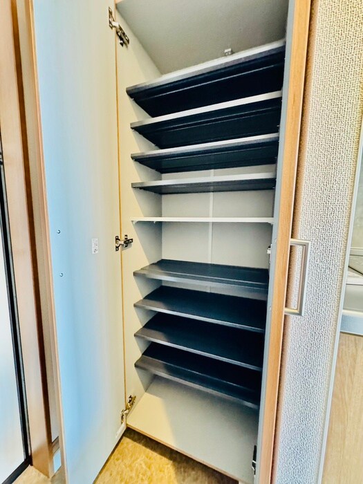 物件内観写真20　(靴箱)