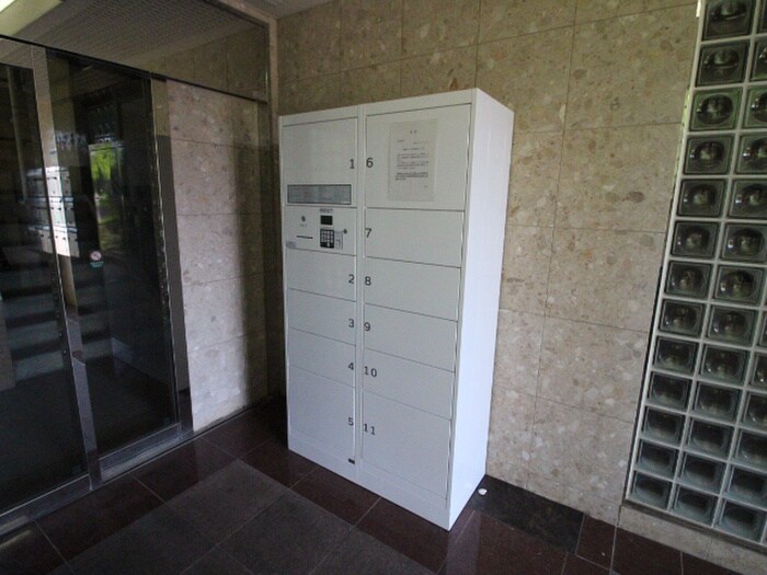 物件外観写真4　(建物設備)