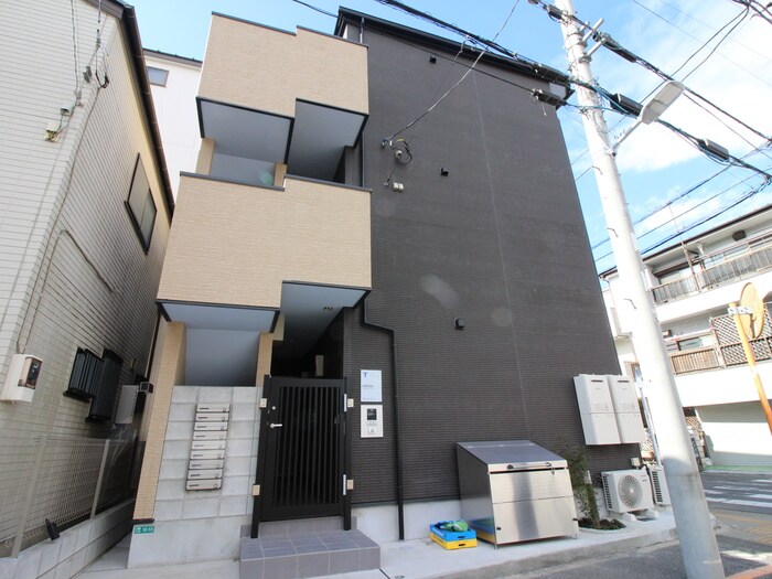 物件外観写真1　(外観写真)