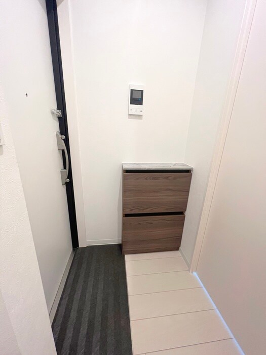 物件内観写真20　(玄関)