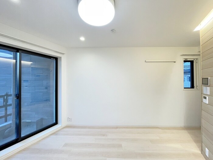 物件内観写真9　(居室)