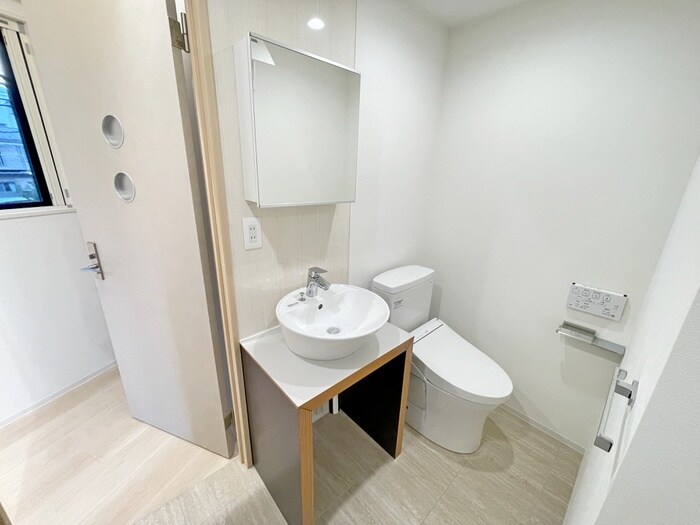 物件内観写真18　(洗面)