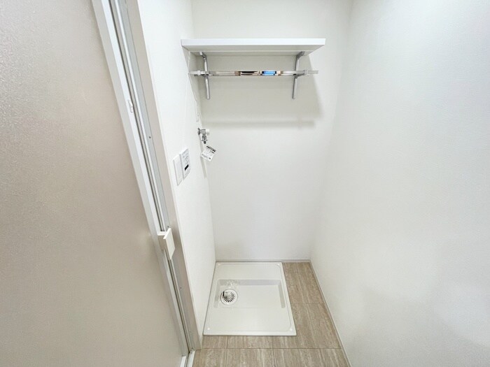 物件内観写真21　(洗濯機置場)