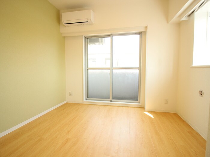 物件内観写真11　(居室)