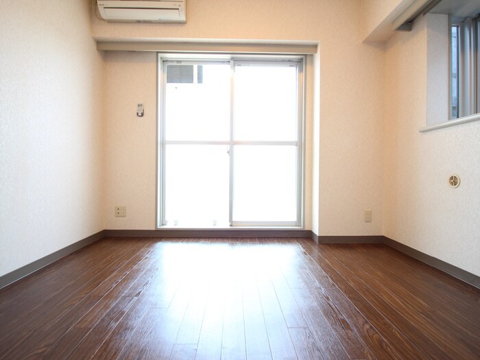 物件内観写真11　(居室)