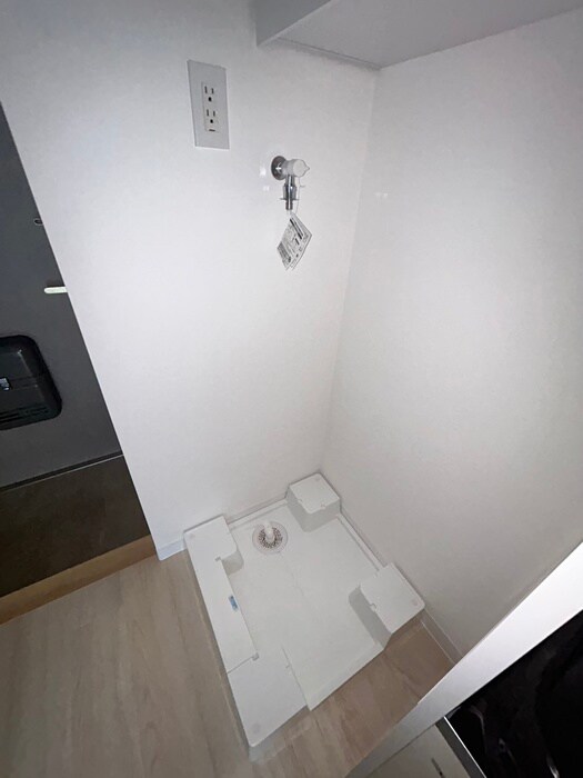 物件内観写真14　(洗濯機置場)