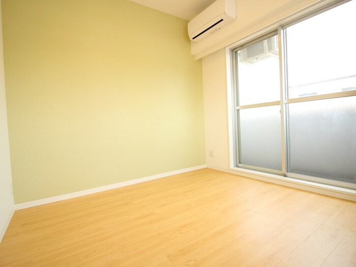 物件内観写真14　(居室)