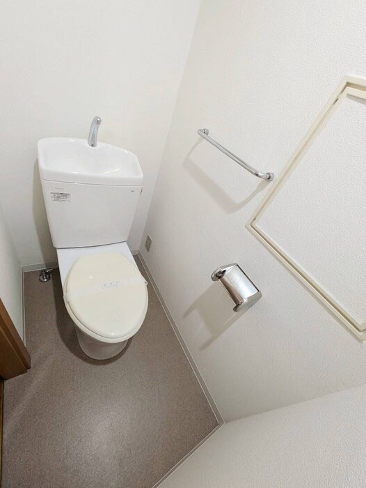 物件内観写真10　(トイレ)