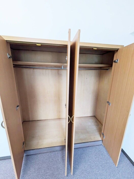 物件内観写真12　(収納)