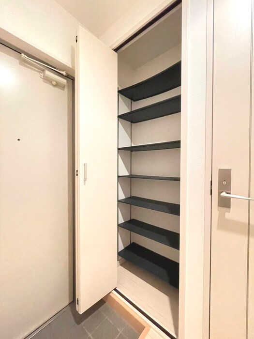 物件内観写真20　(靴箱)