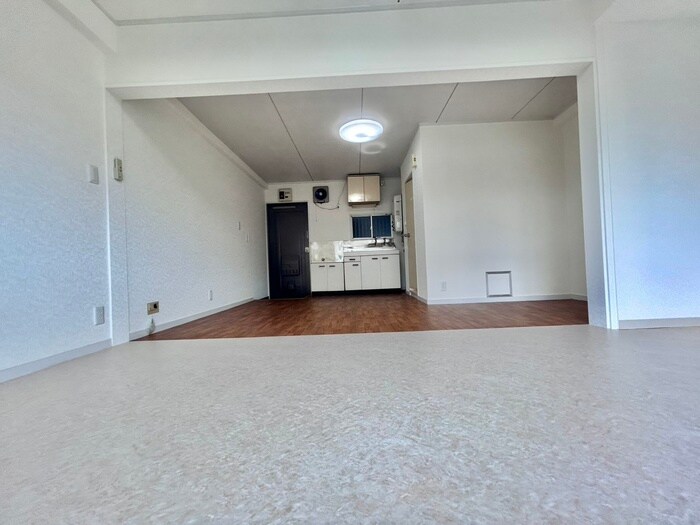 物件内観写真7　(居室)