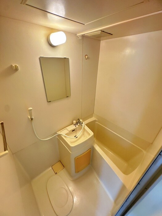 物件内観写真12　(バス／シャワールーム等)