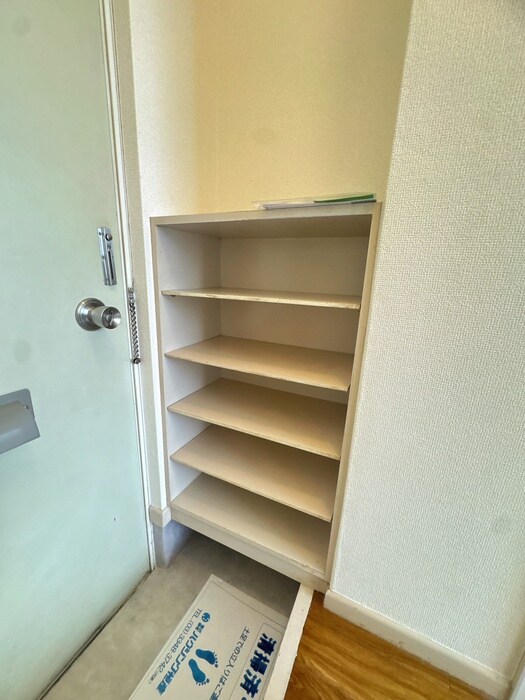 物件内観写真20　(靴箱)