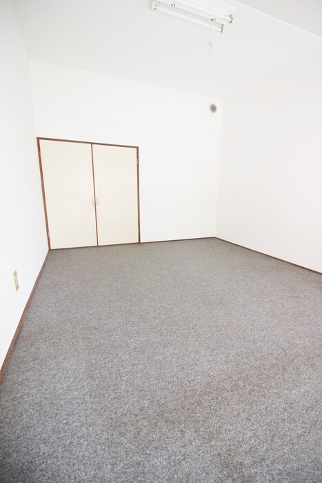 物件内観写真9　(ロフト)