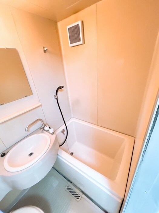 プラム府中のバス