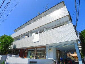 エクセル　三貴外観写真