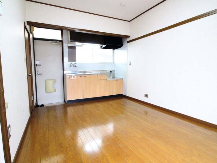 物件内観写真6　(居室)