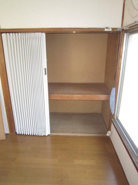 物件内観写真8　(収納)
