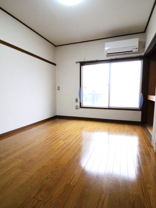 物件内観写真14　(居室)