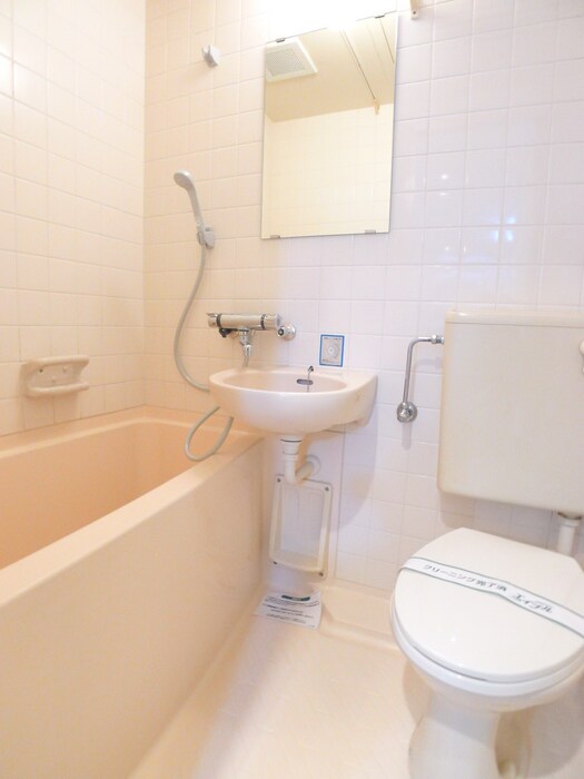 物件内観写真10　(バス／シャワールーム等)