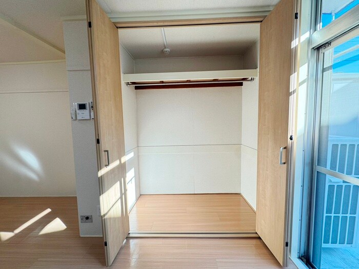 物件内観写真12　(収納)