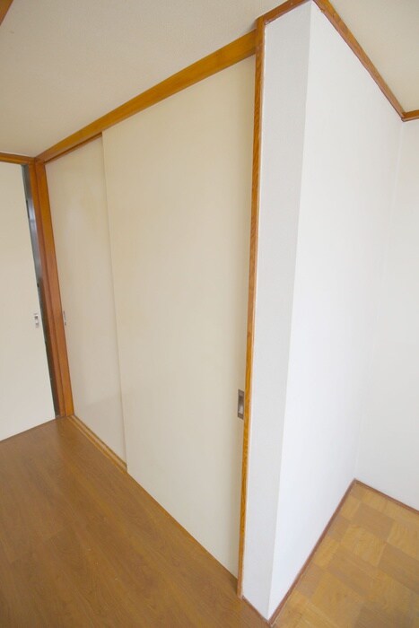 物件内観写真16　(収納)