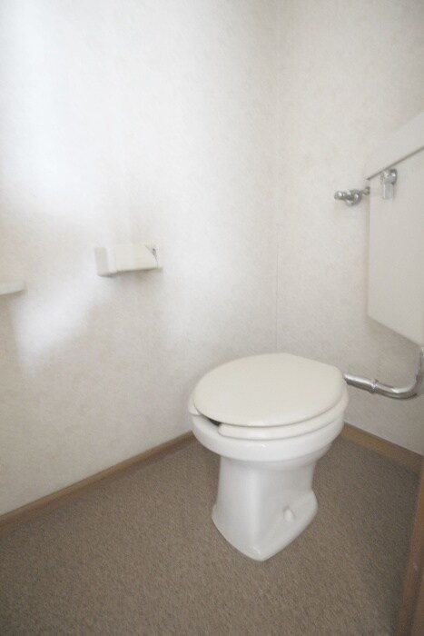 物件内観写真17　(トイレ)