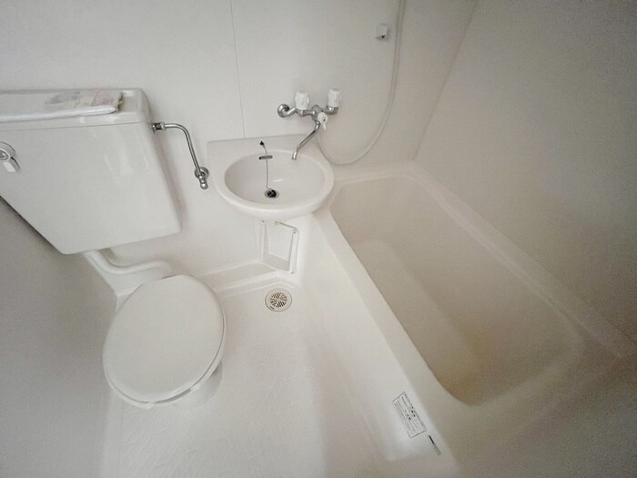 物件内観写真11　(洗面)