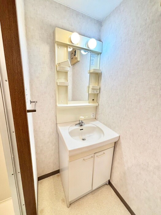 物件内観写真10　(洗面)