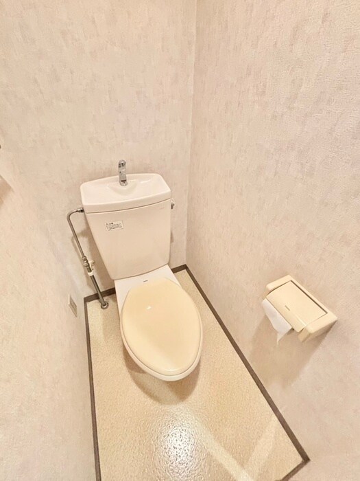 物件内観写真12　(トイレ)