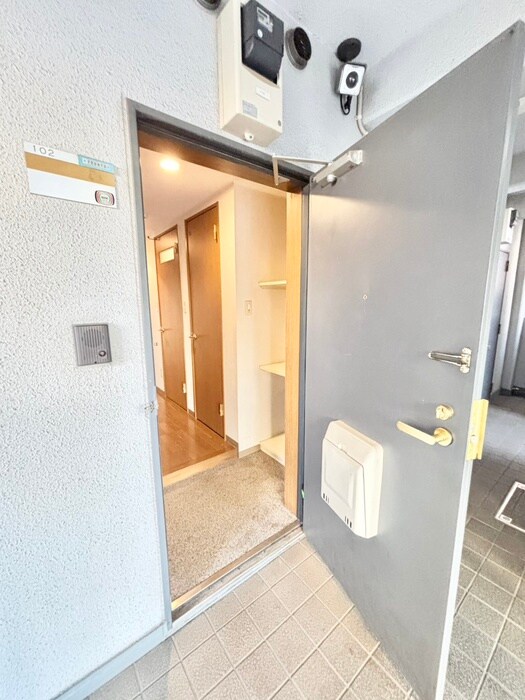 物件内観写真21　(玄関)