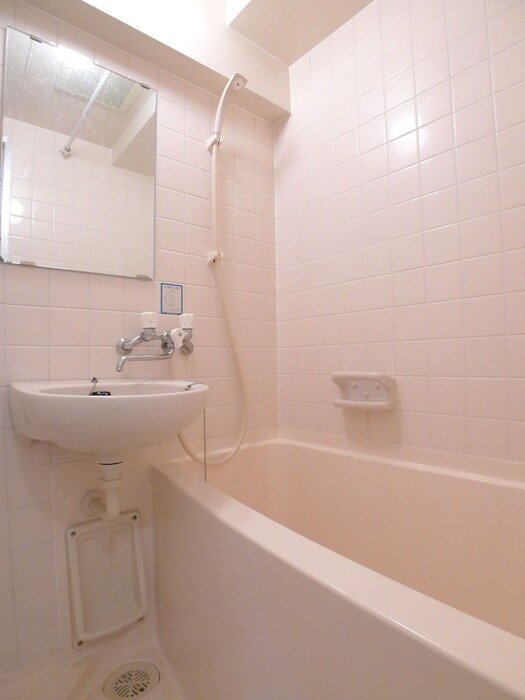 物件内観写真9　(バス／シャワールーム等)