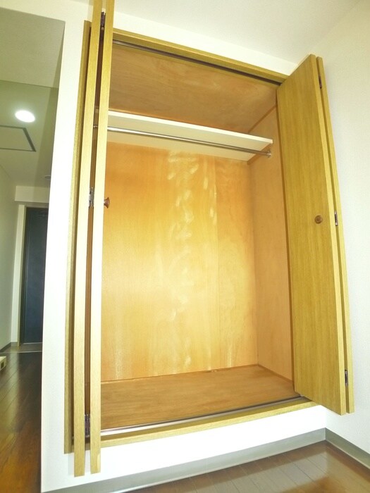 物件内観写真10　(収納)