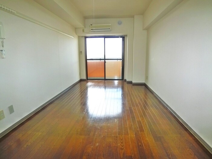 物件内観写真15　(居室)