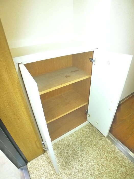 物件内観写真17　(靴箱)