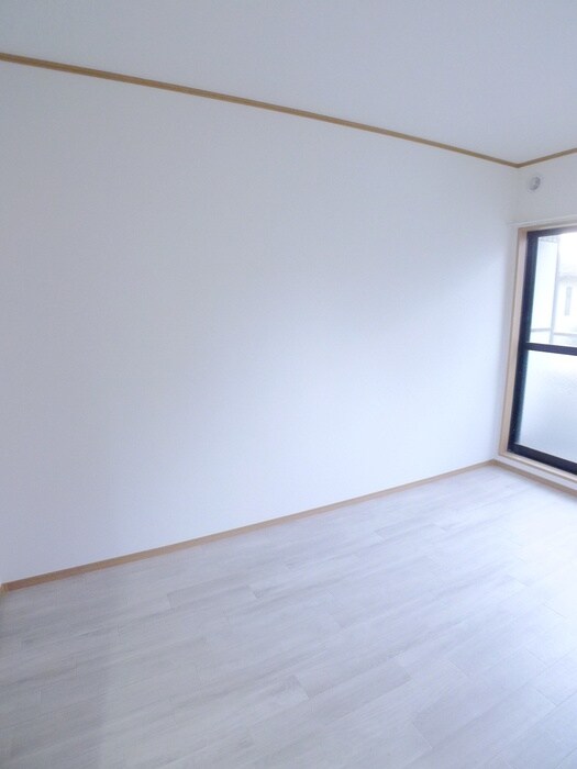 物件内観写真22　(居室)