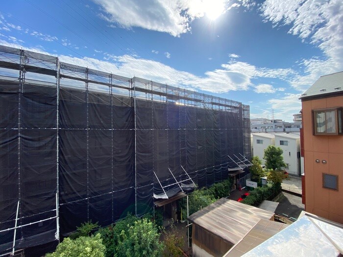 物件内観写真15　(室内からの展望)