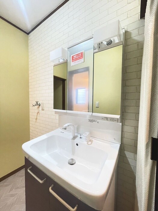 物件内観写真14　(洗面)