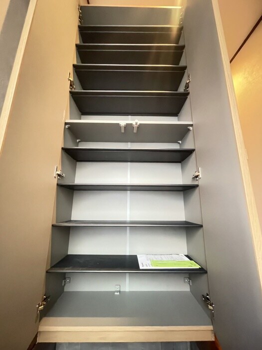 物件内観写真18　(靴箱)